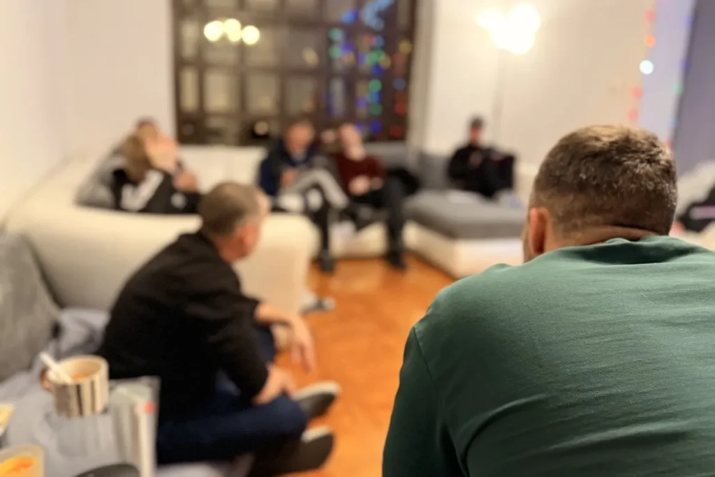 Групповая терапия в реабилитационном центре «Ренессанс»